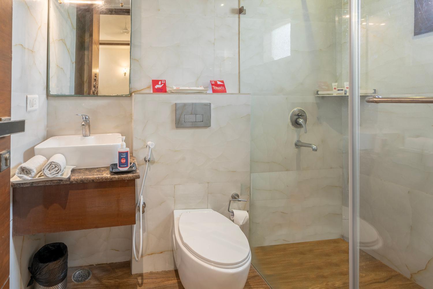 Spree Hotel Agra - Walking Distance To Tajmahal ภายนอก รูปภาพ