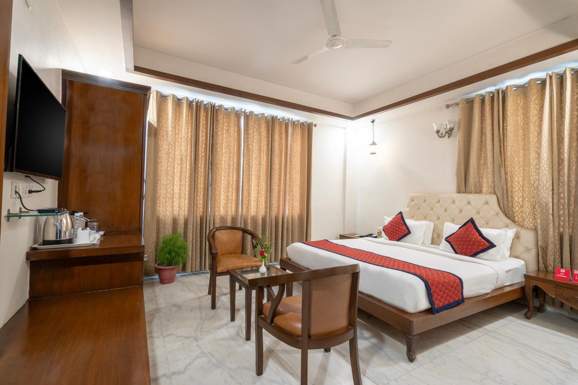Spree Hotel Agra - Walking Distance To Tajmahal ภายนอก รูปภาพ